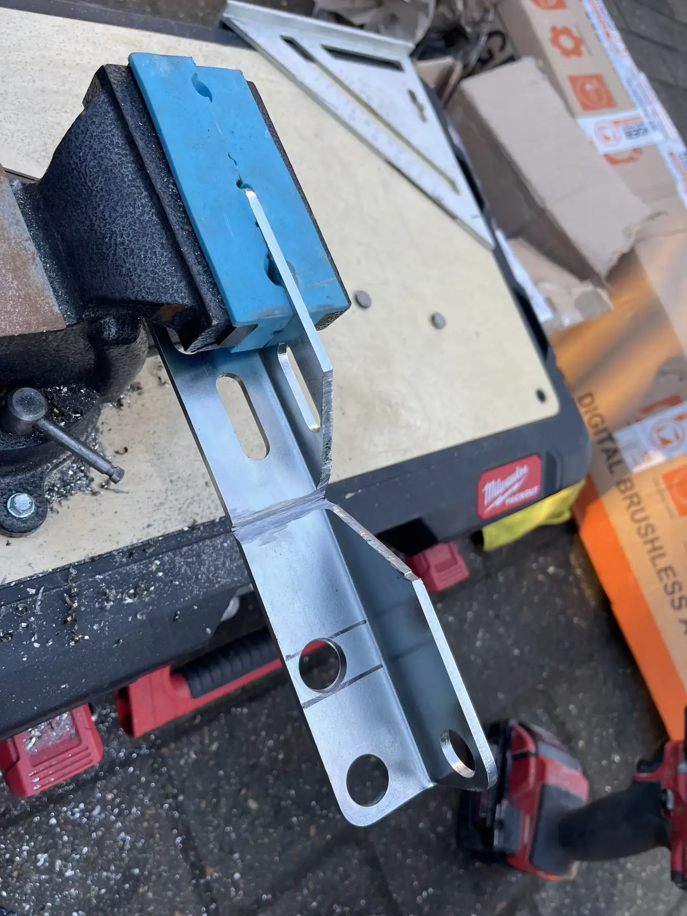 Gate repair